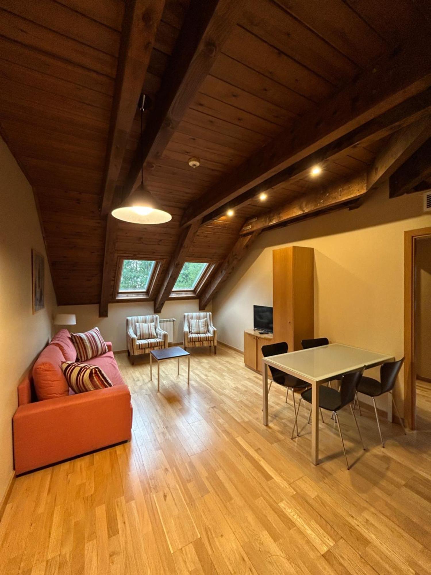 Aparthotel Siente Boi & Spa Pla de l'Ermita Kültér fotó